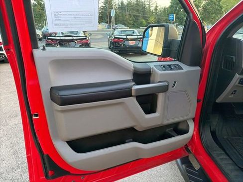 Used 2017 Ford F150 XLT w/ Trailer Tow Package AWD/4WD image 15