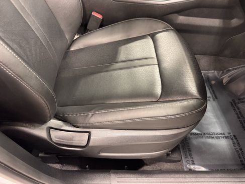 Certified 2022 Kia Sorento S w/ Panoramic Sunroof Package image 29