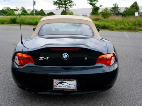 Used 2007 BMW Z4 3.0si image 10