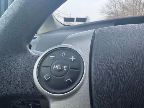 Used 2010 Toyota Prius Five image 35