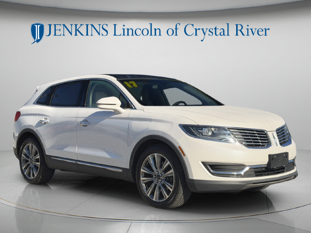 Used 2017 Lincoln MKX Reserve w/ Driver Assistance Package AWD/4WD image 2