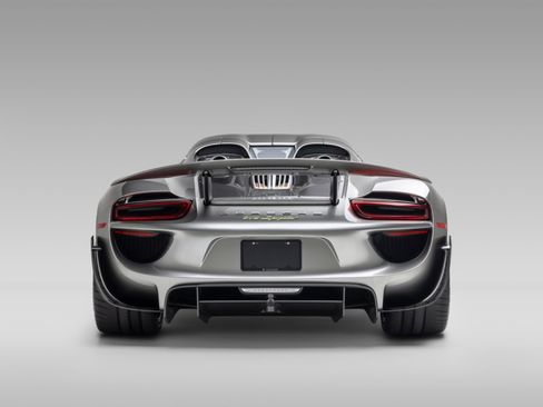 Used 2015 Porsche 918 Spyder AWD/4WD image 8