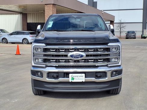 New 2026 Ford F250 Lariat w/ Lariat Premium Package image 2