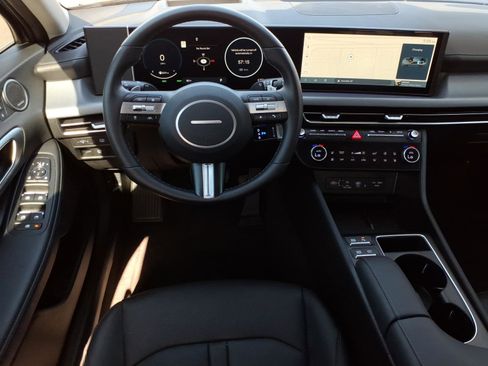 Certified 2025 Hyundai Sonata Limited FWD image 18