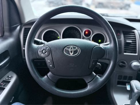 Used 2012 Toyota Tundra 4x4 CrewMax image 19