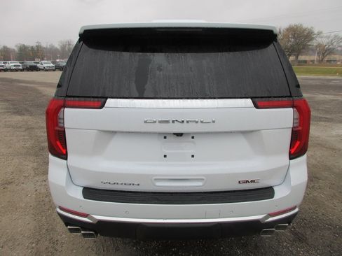 New 2026 GMC Yukon Denali image 5