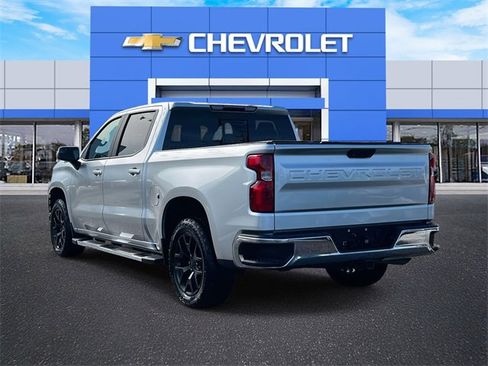 Used 2020 Chevrolet Silverado 1500 LT w/ All-Star Edition image 8