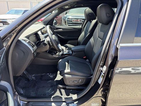 Used 2024 BMW X3 sDrive30i w/ Convenience Package RWD image 19