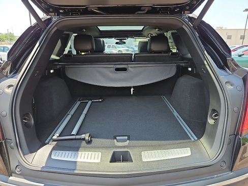 Certified 2023 Cadillac XT5 Premium Luxury FWD image 29