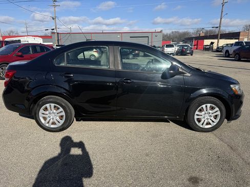 Used 2017 Chevrolet Sonic LS image 6