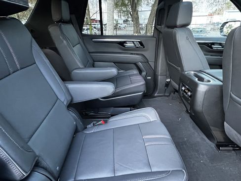 Used 2025 Chevrolet Tahoe RST w/ Comfort Package image 39