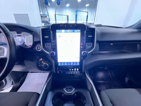 Used 2023 RAM 1500 Big Horn AWD/4WD image 22