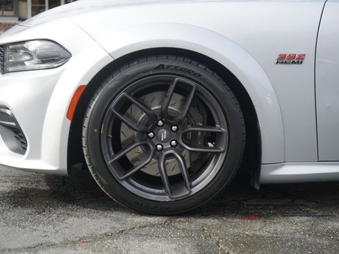 Used 2020 Dodge Charger Scat Pack image 12