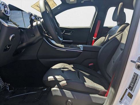 New 2025 Mercedes-Benz GLC 63 AMG S image 4