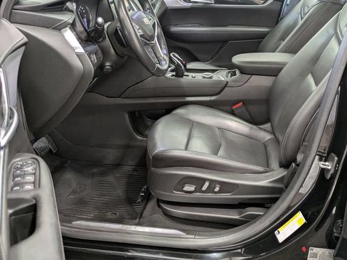 Used 2020 Cadillac XT5 Premium Luxury FWD image 7