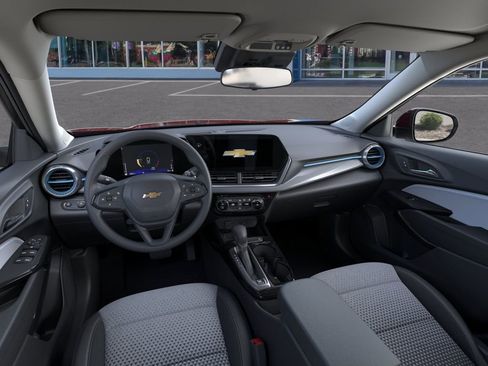 New 2026 Chevrolet Trax LT FWD image 15