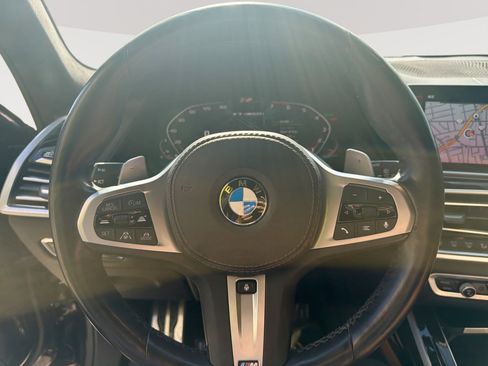 Used 2020 BMW X7 M50i w/ Dynamic Handling Package AWD/4WD image 11