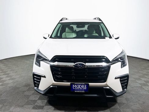Used 2023 Subaru Ascent Limited AWD/4WD image 2