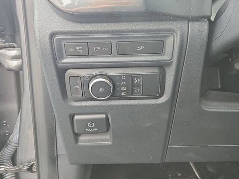 Used 2022 Ford F150 XLT w/ Equipment Group 302A High AWD/4WD image 22