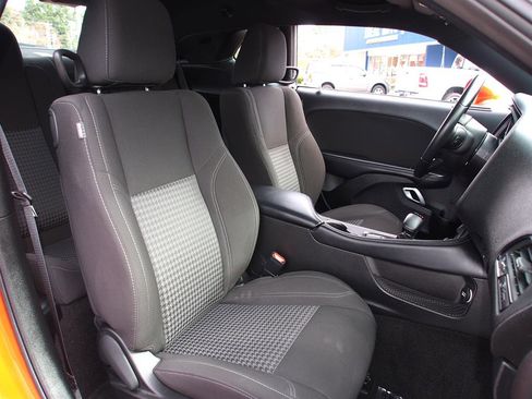 Used 2023 Dodge Challenger SXT w/ Blacktop Package image 11