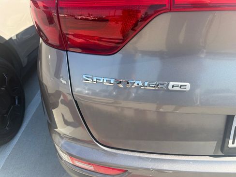 Used 2017 Kia Sportage LX FWD image 7