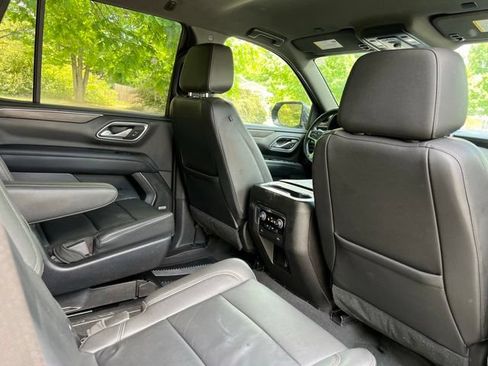 Used 2021 Chevrolet Tahoe LT AWD/4WD image 17