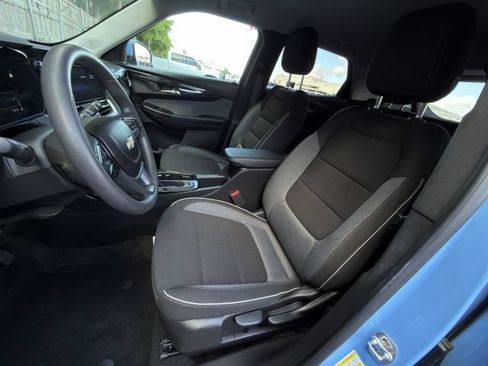 Used 2024 Chevrolet TrailBlazer LT w/ Driver Confidence Package AWD/4WD image 25