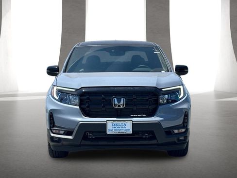 New 2026 Honda Ridgeline Black Edition image 9