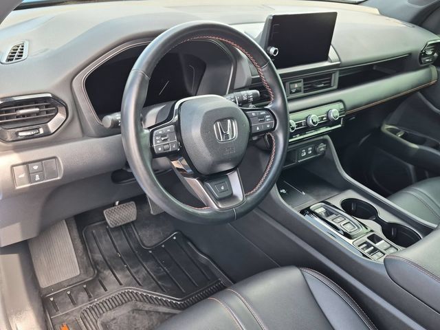Used 2024 Honda Pilot TrailSport image 10