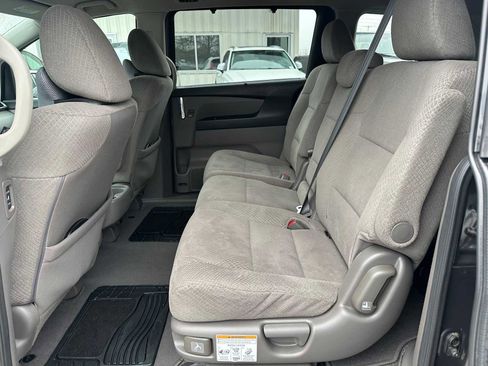Used 2016 Honda Odyssey SE image 14