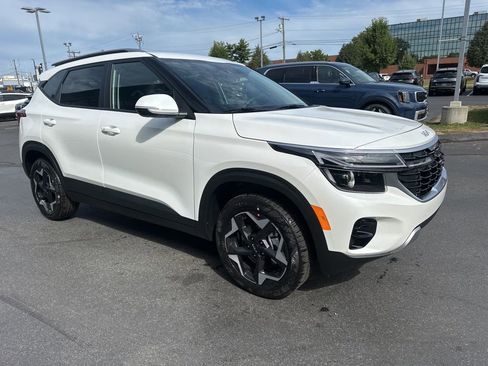 Used 2026 Kia Seltos S image 4