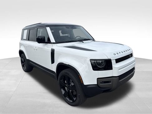 New 2026 Land Rover Defender 110 S image 2