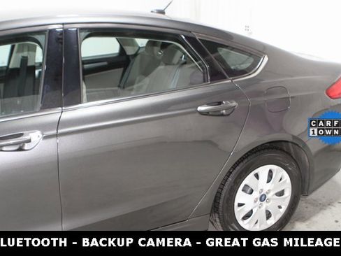 Used 2019 Ford Fusion S image 10