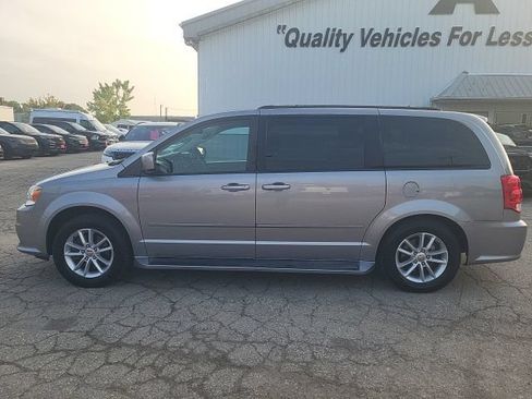 Used 2014 Dodge Grand Caravan SXT FWD image 19