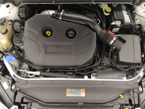 Used 2016 Ford Fusion Titanium FWD image 30