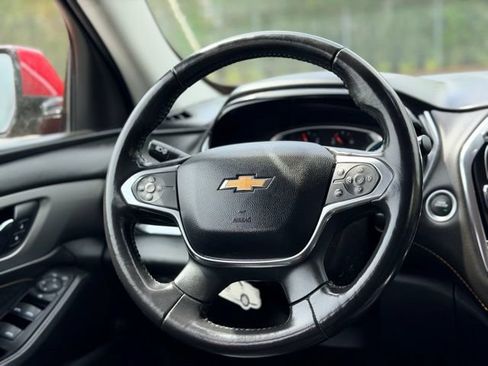 Used 2019 Chevrolet Traverse LT AWD/4WD image 18