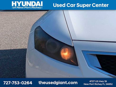 Used 2009 Honda Accord EX-L image 9