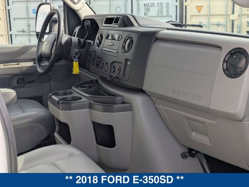Used 2018 Ford E-350 and Econoline 350 Super Duty w/ Power Windows & Locks Group image 14