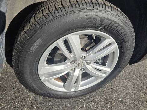 Used 2015 Acura RDX AWD w/ Technology Package image 9