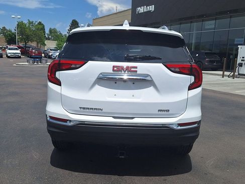 Used 2019 GMC Terrain SLT image 4