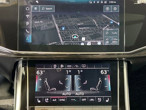 Used 2024 Audi Q8 Premium Plus w/ Premium Plus Package image 12