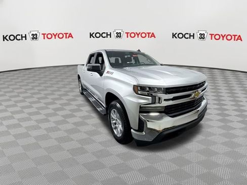 Used 2020 Chevrolet Silverado 1500 LT w/ All-Star Edition image 2