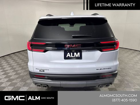 New 2026 GMC Acadia Elevation w/ Elevation Premium Package FWD image 8