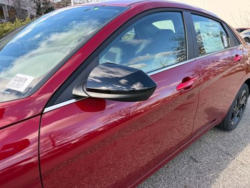 New 2026 Hyundai Elantra SEL Sport image 4