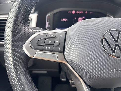 Used 2023 Volkswagen Atlas Cross Sport SEL Premium R-Line image 17