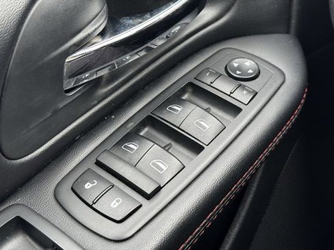 Used 2019 Dodge Grand Caravan GT image 29