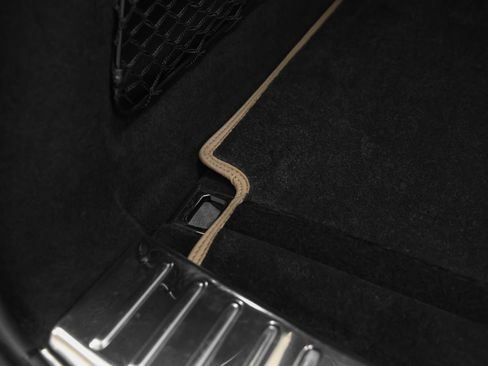 Certified 2023 Porsche Cayenne GTS AWD/4WD image 19