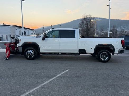 Used 2021 GMC Sierra 3500 SLE w/ SLE Convenience Package image 10