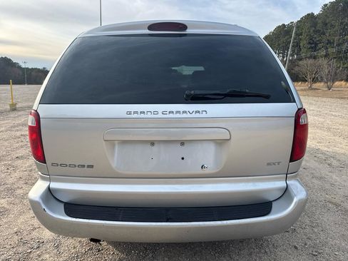 Used 2007 Dodge Grand Caravan SXT image 7