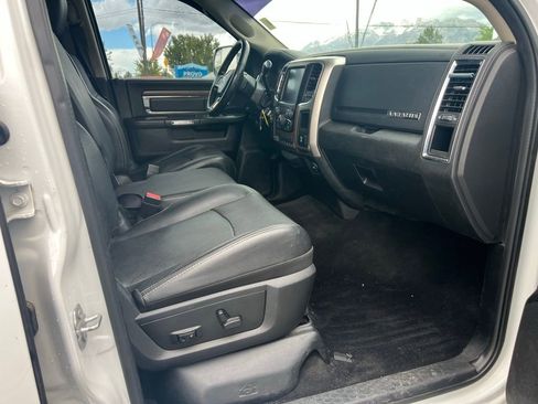 Used 2016 RAM 2500 Laramie AWD/4WD image 17